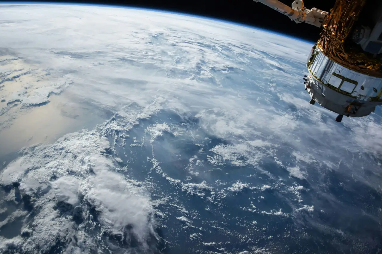 Space View